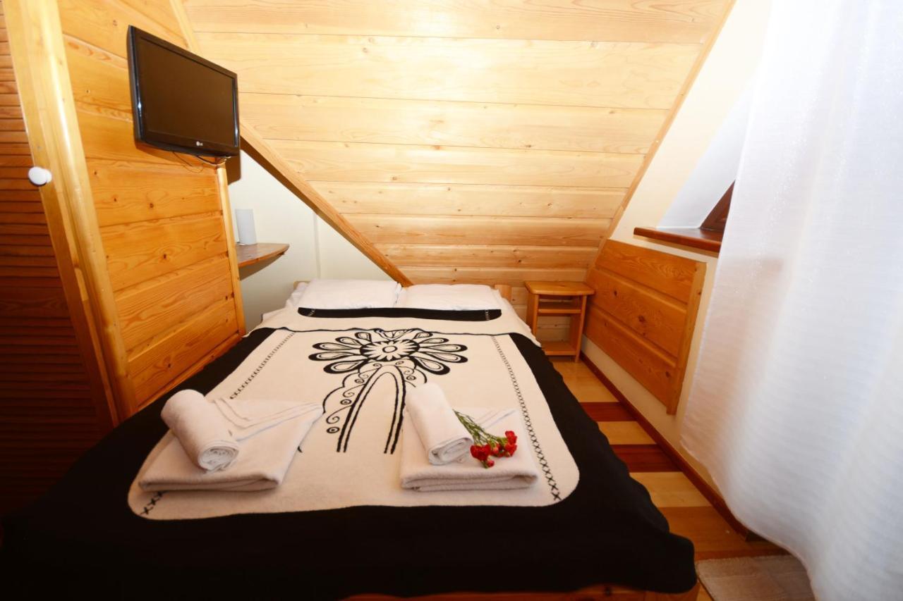 Ferienwohnung Dom Z Witrazami Bukowina Tatrzańska Exterior foto